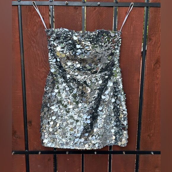 Retrofete Nolia Sequin Embellished strapless dress size Medium NWT - Picture 2 of 11